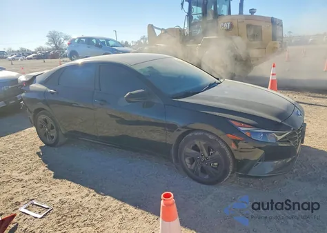 2022 Hyundai Elantra Sel from USA, damaged, VIN 5NPLM4AG9NH077450